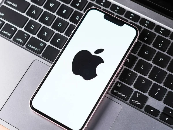 Cómo funciona el servicio para descargar fotos de un iPhone a disco duro externo